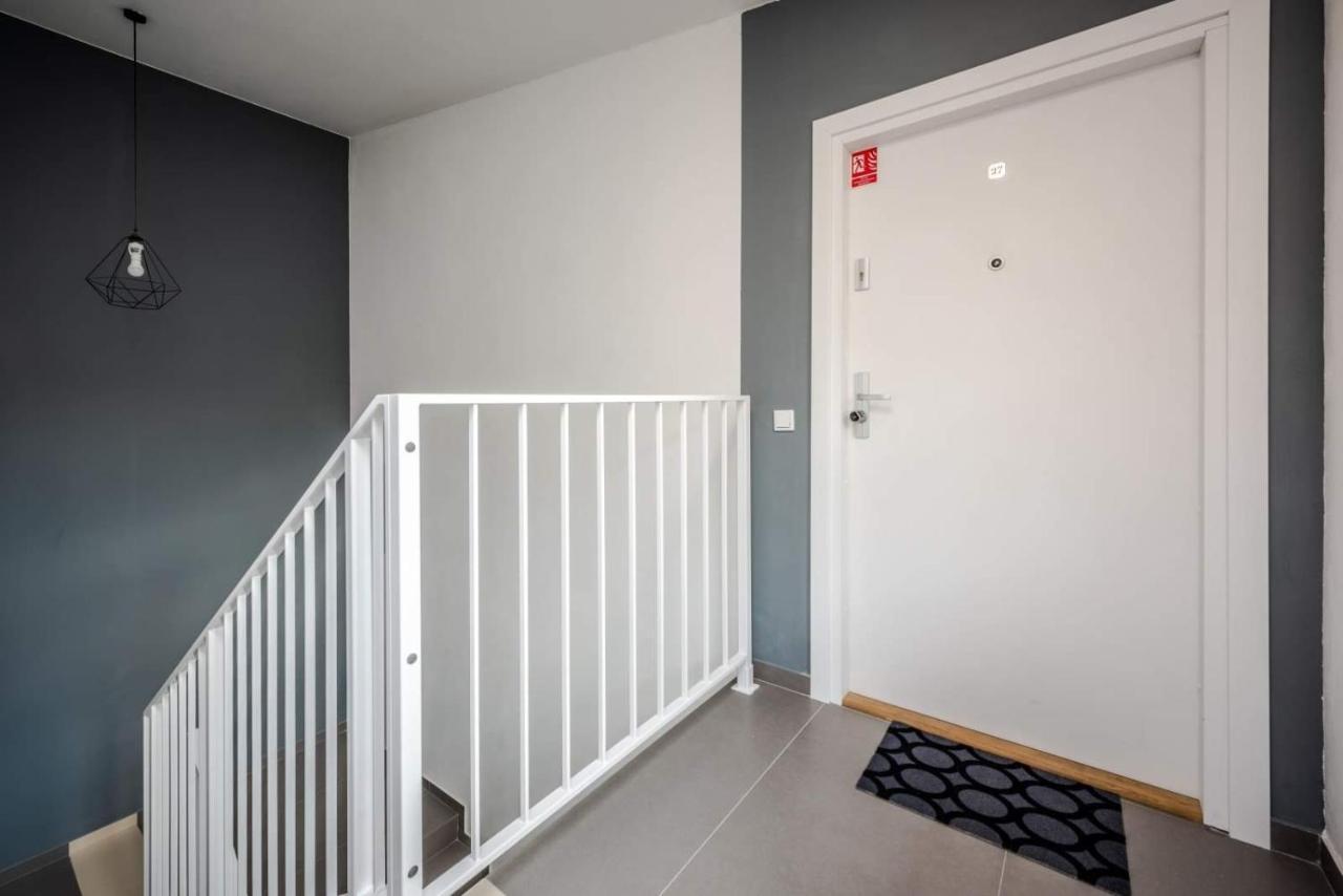 Modern APARTMENT ARIZONA STUDIO OLD TOWN Dietla balcony Krakau Exterior foto