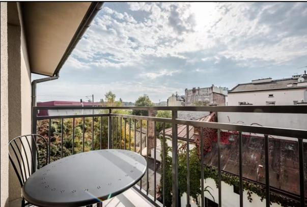 Modern APARTMENT ARIZONA STUDIO OLD TOWN Dietla balcony Krakau Exterior foto
